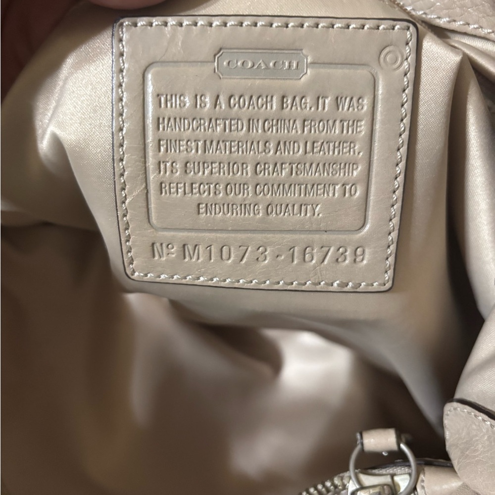 Coach Alexandra Large Leather Shoulder Bag in Ivory - Picture 8 of 12
